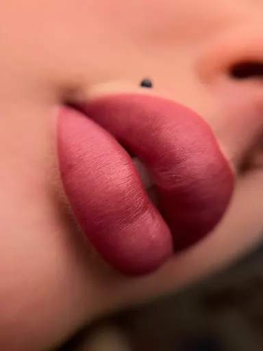 LUXE Lines ® - Instytut Piękna Ratuszny